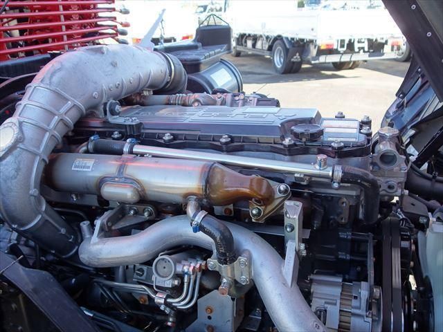 MITSUBISHI FUSOU FIGHTER 2025