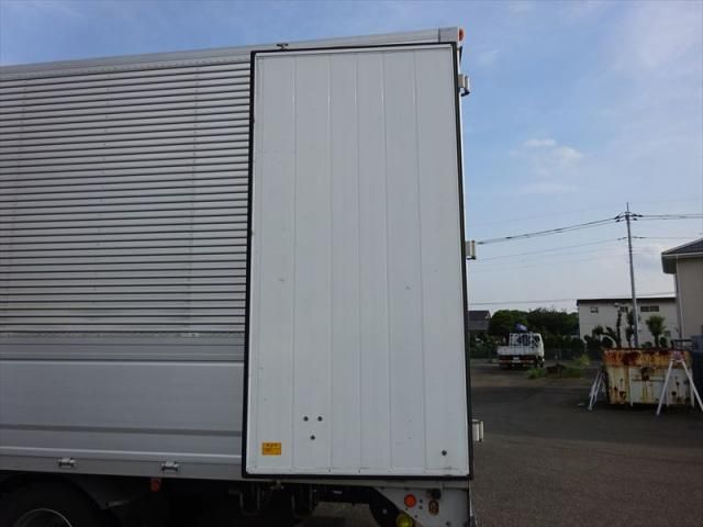 MITSUBISHI FUSOU FIGHTER 2020