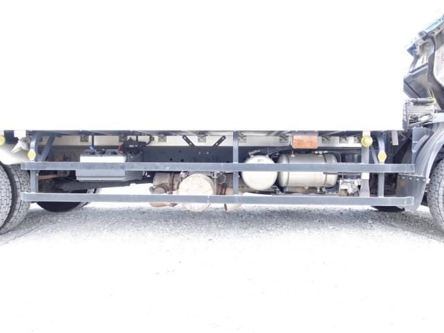 MITSUBISHI FUSOU FIGHTER 2015