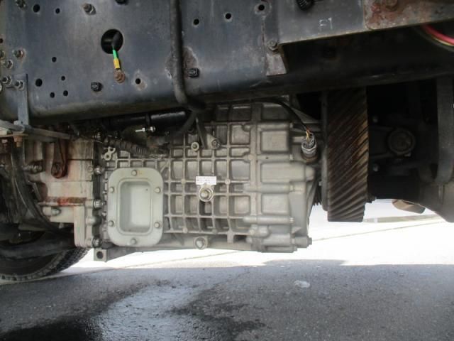 MITSUBISHI FUSOU FIGHTER 2011