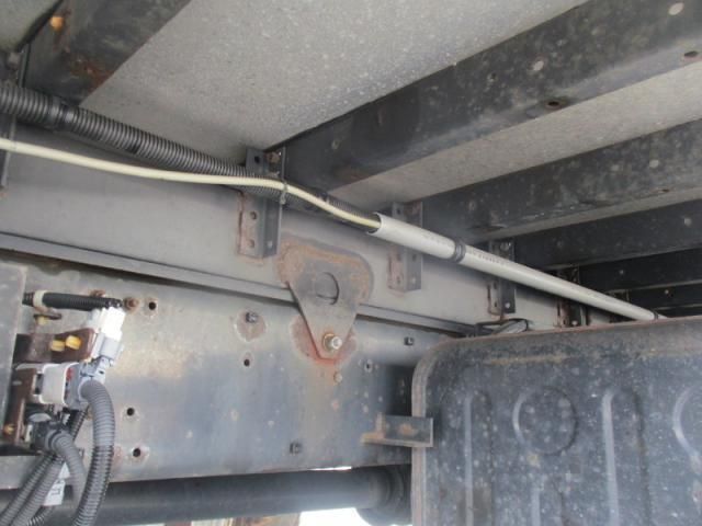 MITSUBISHI FUSOU FIGHTER 2011