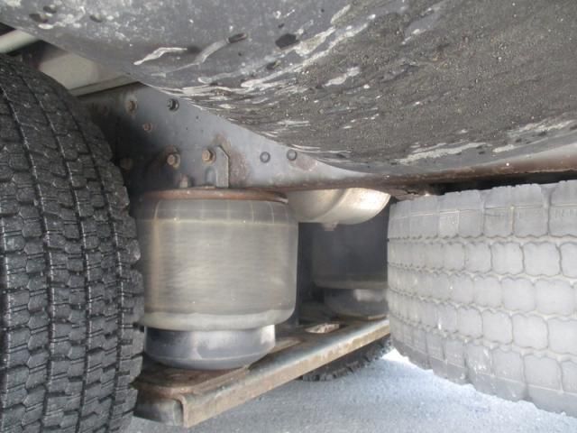 MITSUBISHI FUSOU FIGHTER 2011