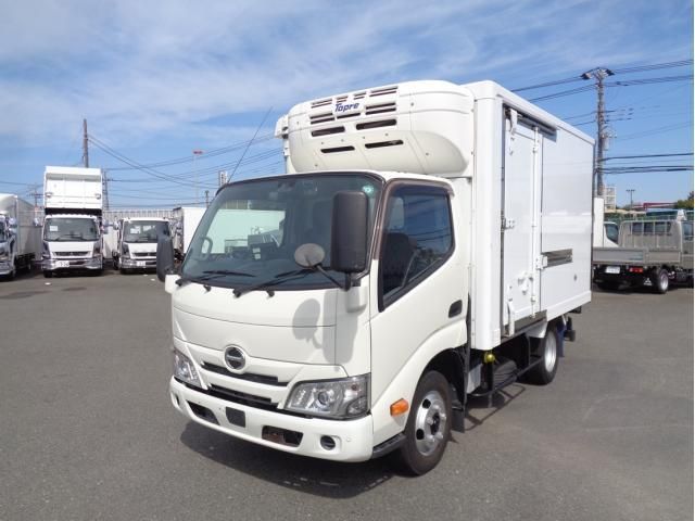 HINO DUTRO 2020