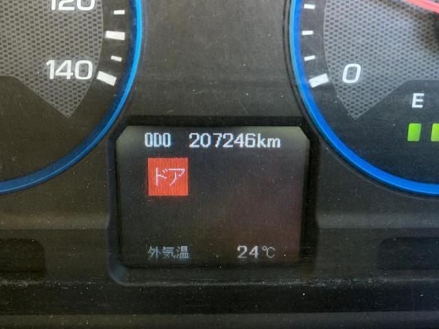 MITSUBISHI FUSOU SUPER GREAT 2016