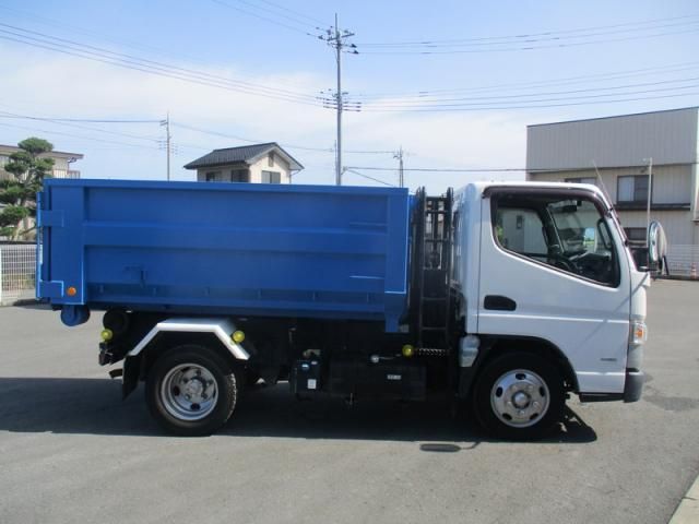 MITSUBISHI CANTER 2017