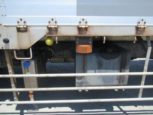 NISSAN DIESEL Quon 2007