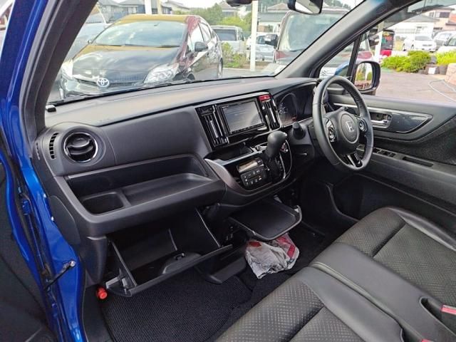 HONDA N-WGN CUSTOM 2018