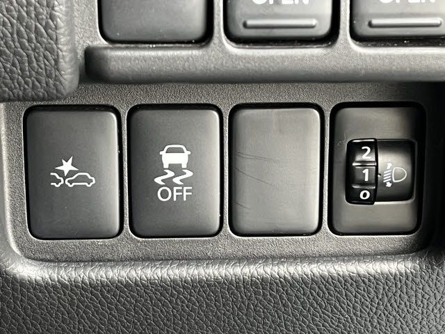 NISSAN DAYZ ROOX 2019