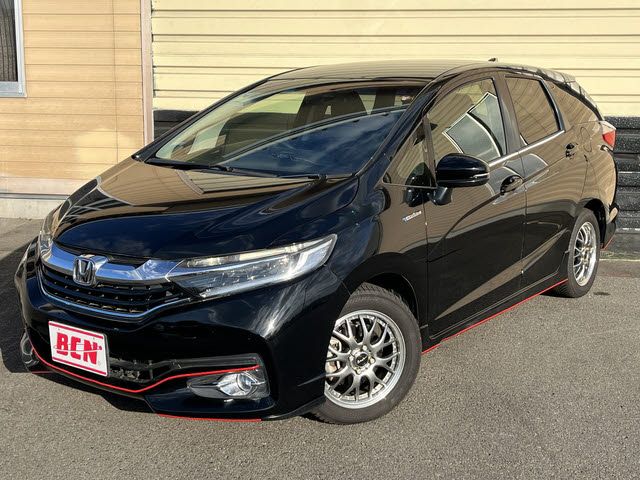 HONDA SHUTTLE HYBRID 2016 