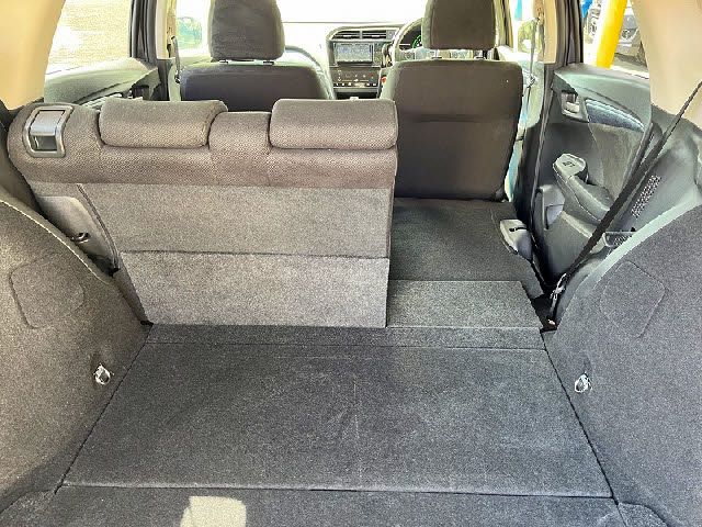 HONDA SHUTTLE HYBRID 2018