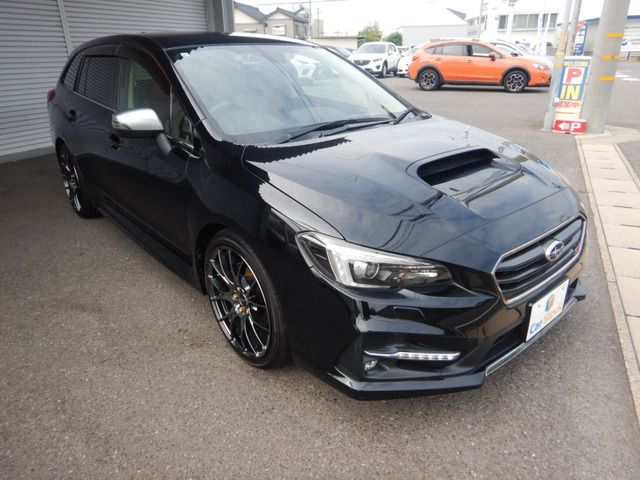 SUBARU LEVORG 2017