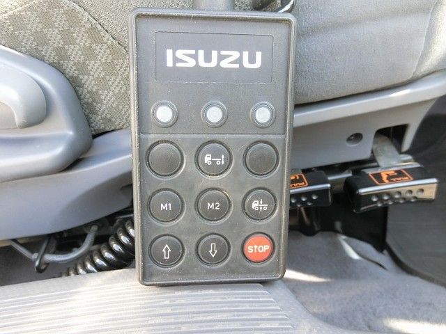 ISUZU FORWARD 2009