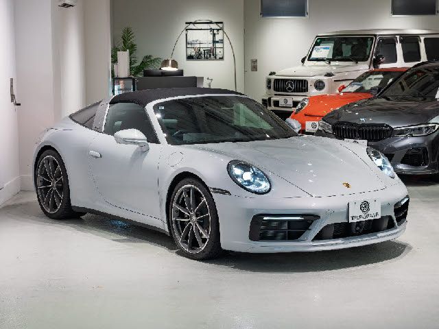 PORSCHE PORSCHE 911 2023