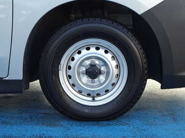 NISSAN NV150 AD 2WD 2020