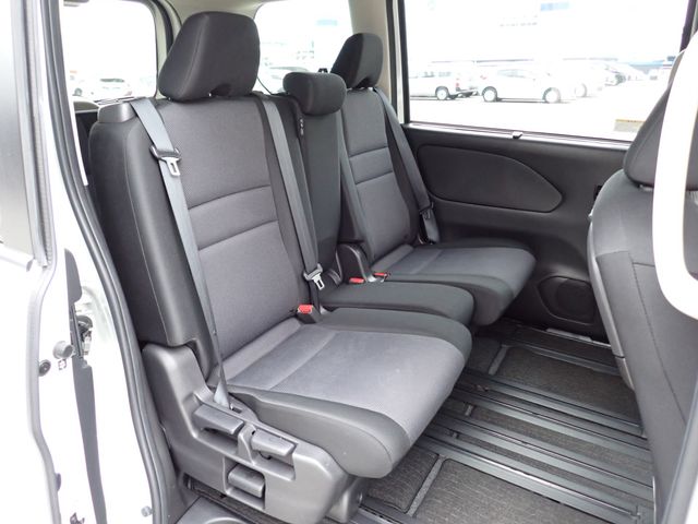 NISSAN SERENA  S-HYBRID 2020