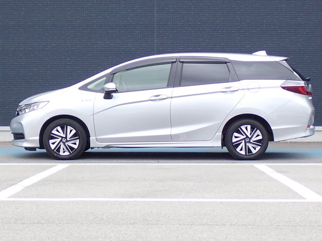 HONDA SHUTTLE HYBRID 2022