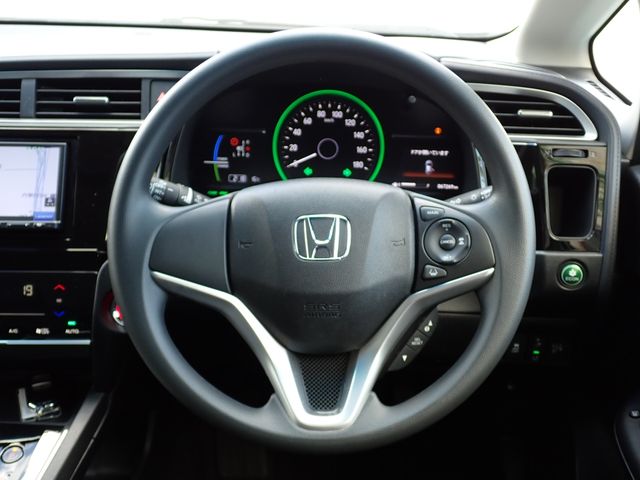 HONDA SHUTTLE HYBRID 2022