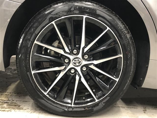 TOYOTA CAMRY HYBRID 2022