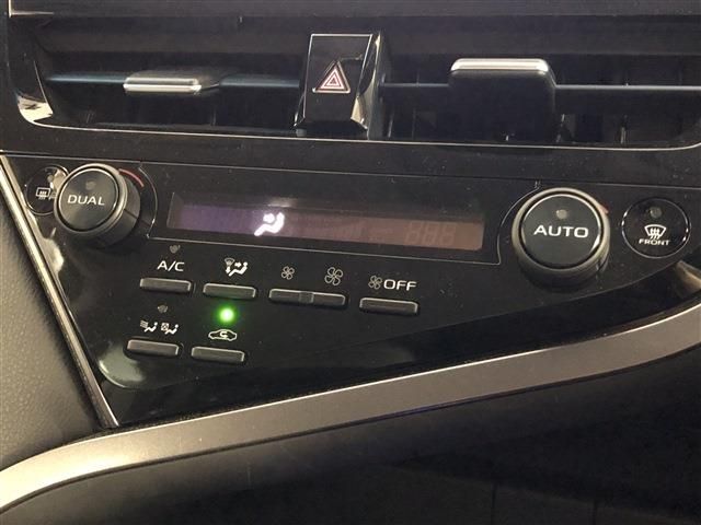 TOYOTA CAMRY HYBRID 2022