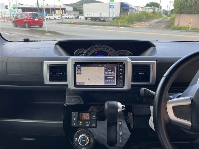 TOYOTA PIXIS MEGA 2020