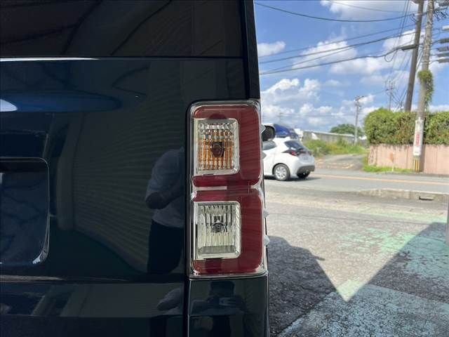 TOYOTA PIXIS MEGA 2020