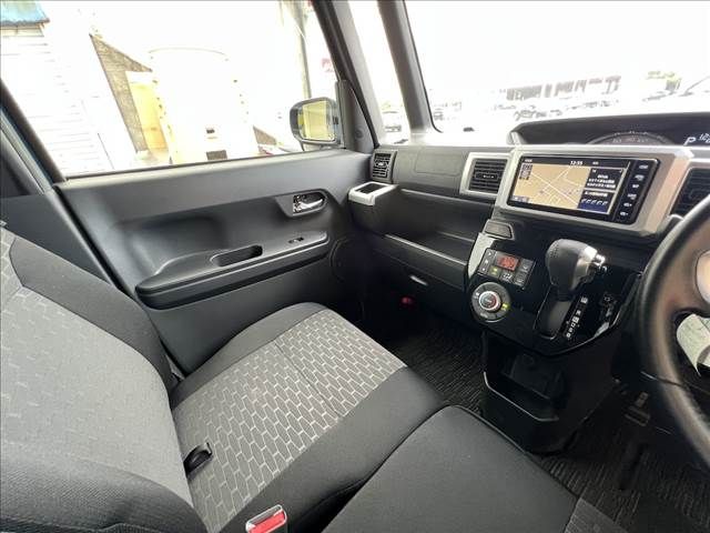 TOYOTA PIXIS MEGA 2020