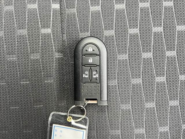 TOYOTA PIXIS MEGA 2020