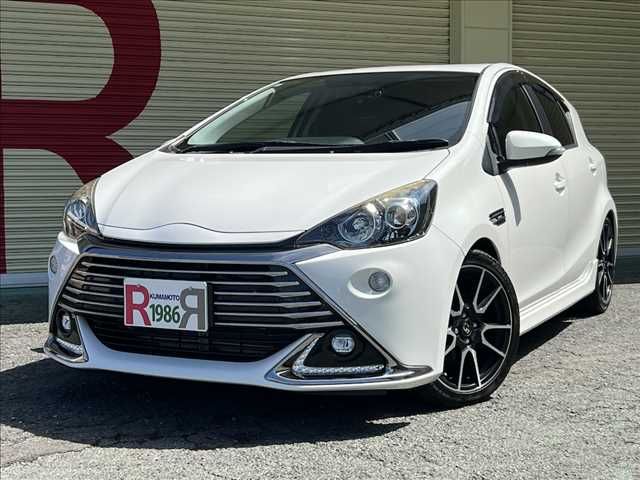 TOYOTA AQUA 2015
