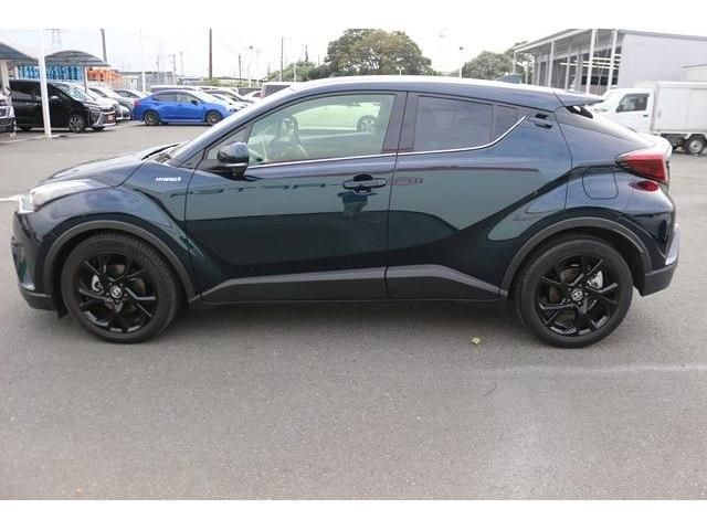 TOYOTA C-HR 2019