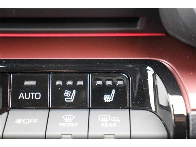 TOYOTA PRIUS 4WD 2024