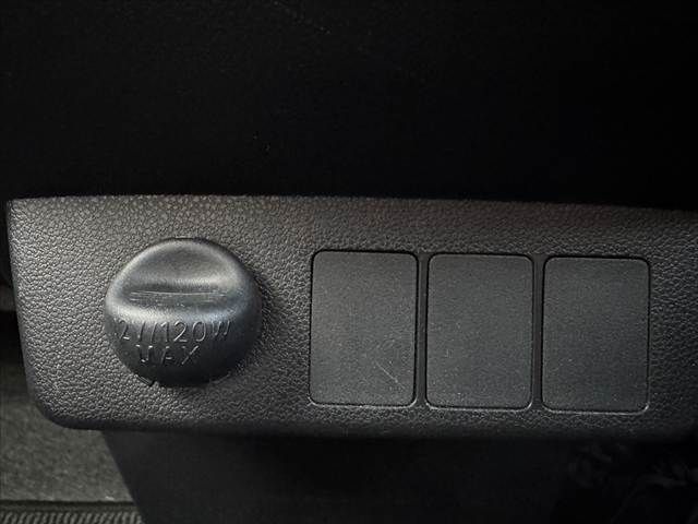 TOYOTA PIXIS EPOCH 2018