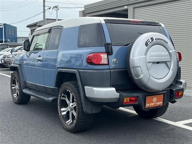 TOYOTA FJ CRUISER 4WD 2014
