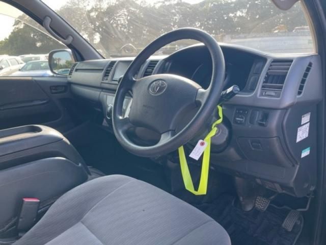 TOYOTA HIACE van 2WD 2012