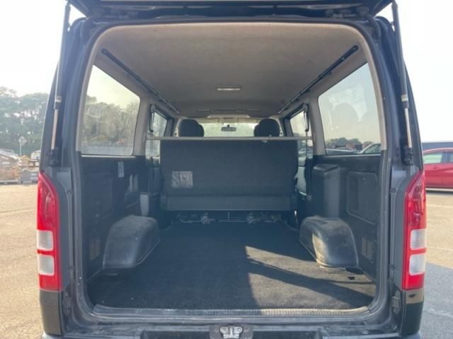 TOYOTA HIACE van 2WD 2012