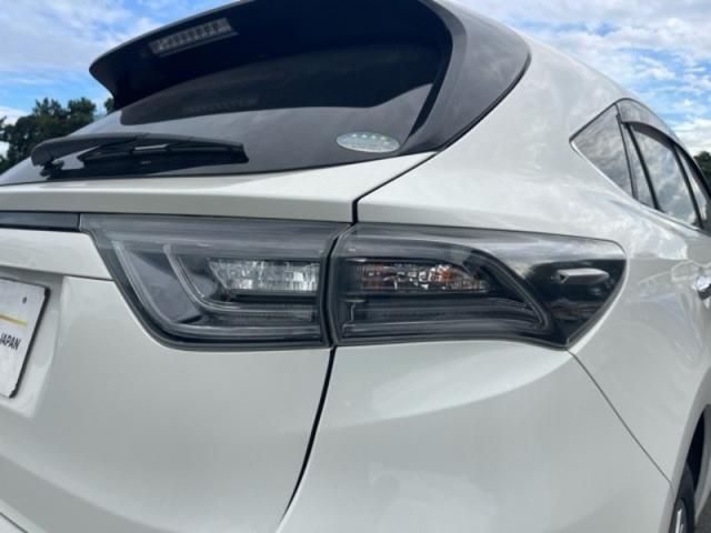 TOYOTA HARRIER 2WD 2017