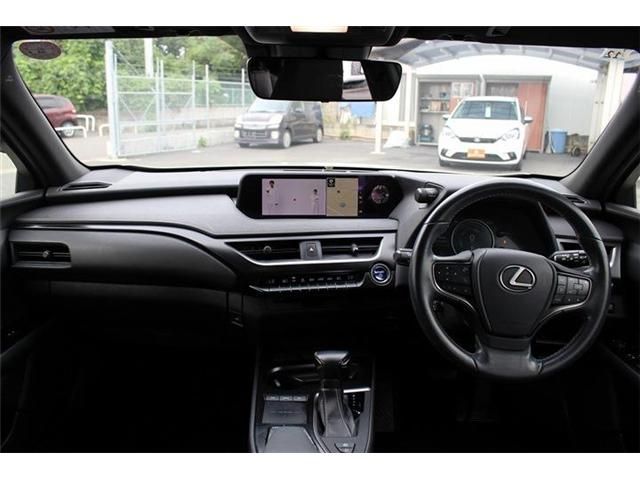 TOYOTA LEXUS UX250h AWD 2018