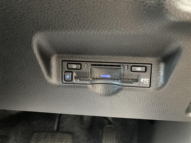 TOYOTA SIENTA HYBRID 2024