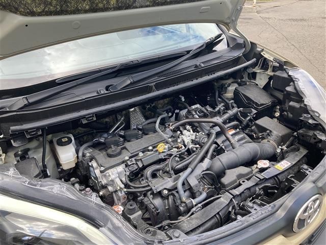 TOYOTA SIENTA HYBRID 2024