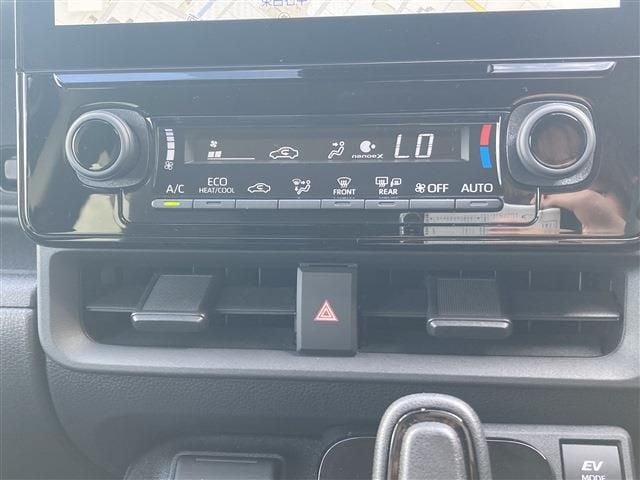 TOYOTA SIENTA HYBRID 2022