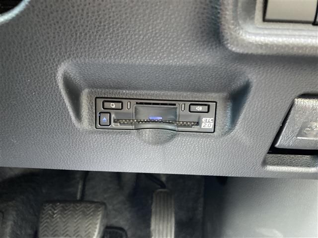 TOYOTA SIENTA HYBRID 2022