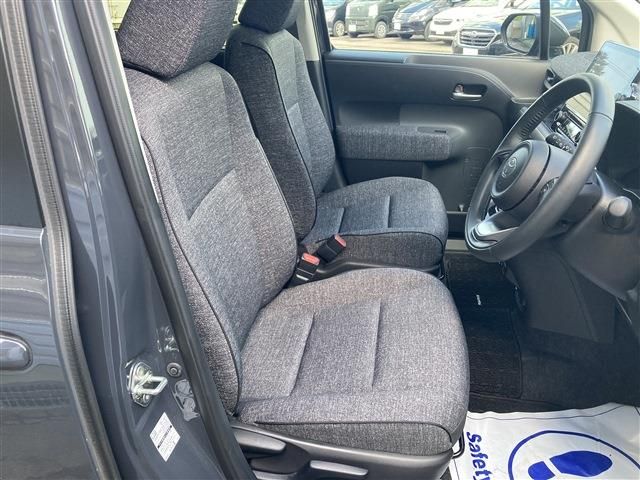 TOYOTA SIENTA HYBRID 2022