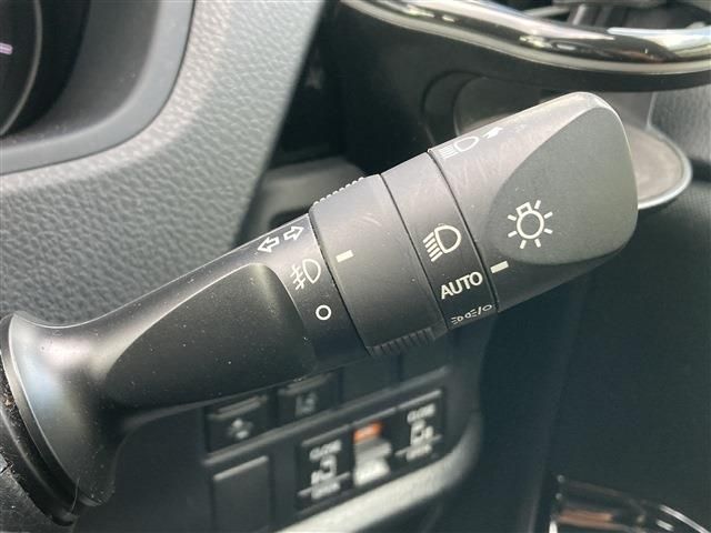 TOYOTA VOXY 4WD 2020