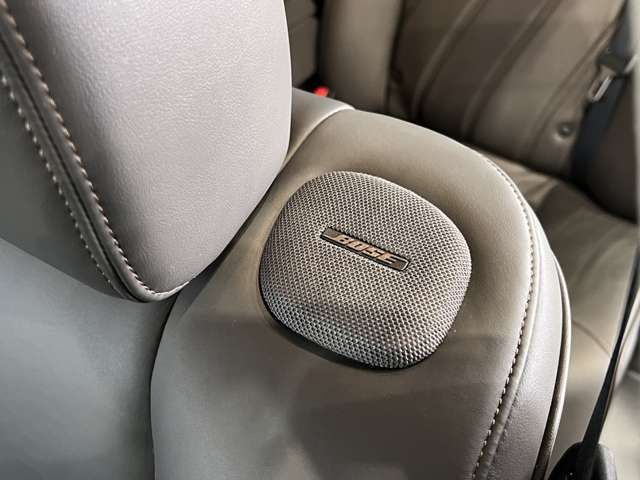 NISSAN FUGA HYBRID 2015