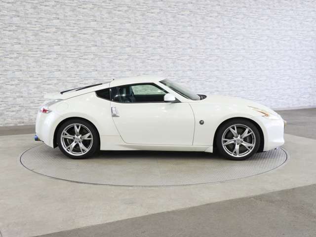 NISSAN FAIRLADY Z 2010