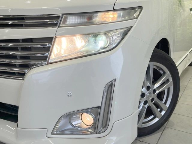NISSAN ELGRAND  4WD 2012