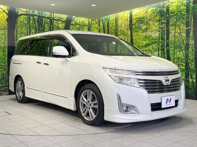 NISSAN ELGRAND  4WD 2012