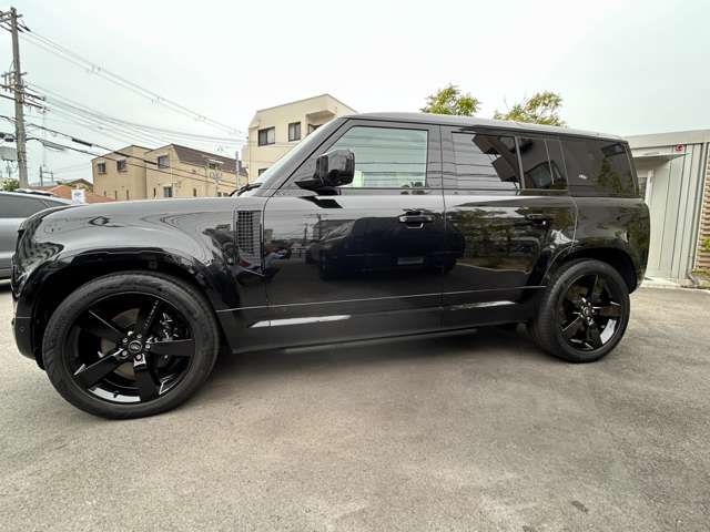 ROVER ROVER DEFENDER 2024