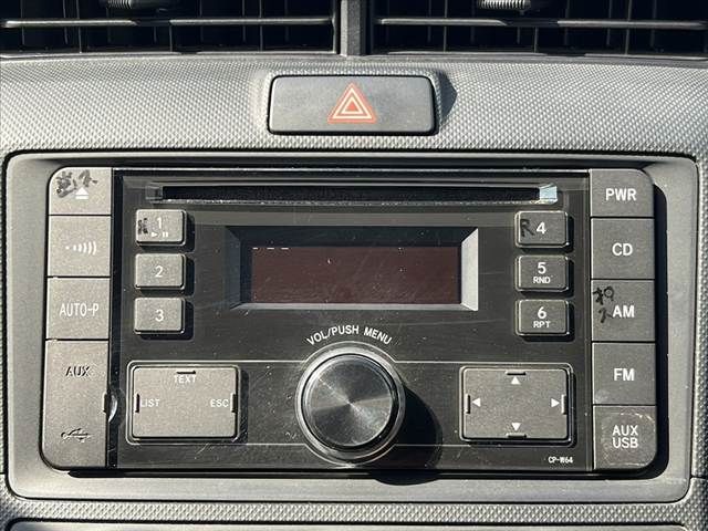 TOYOTA COROLLA FIELDER 2016