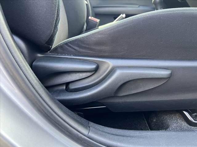 TOYOTA COROLLA FIELDER 2016