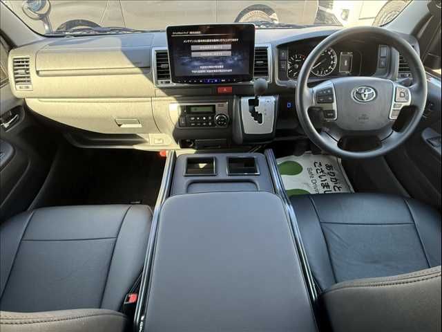 TOYOTA HIACE van 2WD 2024